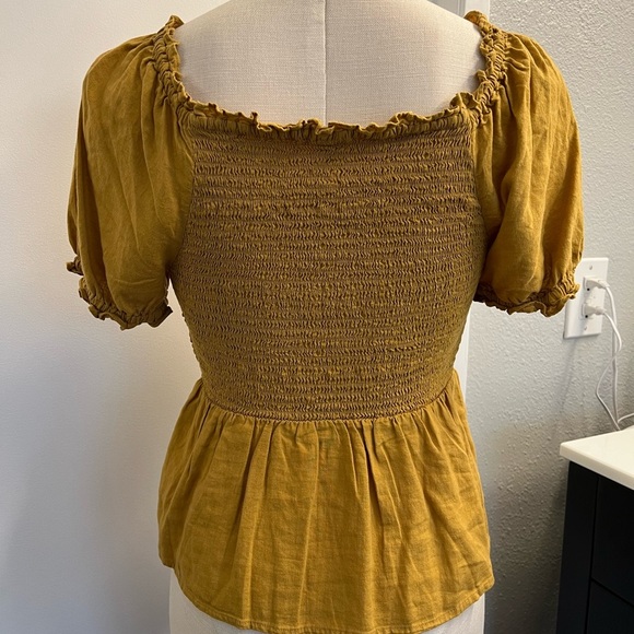 Old Navy Top - Picture 2 of 3